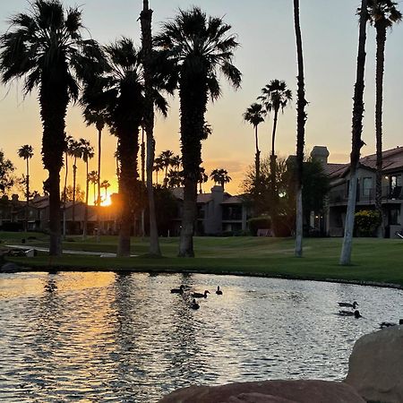 The View! Palm Desert Country Club Villa מראה חיצוני תמונה